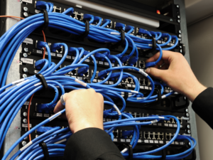 Why Call IT When the DNS Server Isn't Responding Windows 10 in Some Desktops